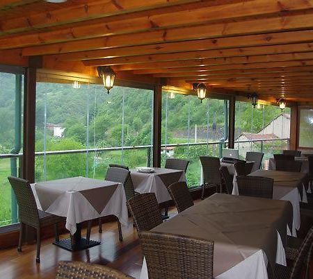 Hostal Monte Rio Hotel Trescares ภายนอก รูปภาพ